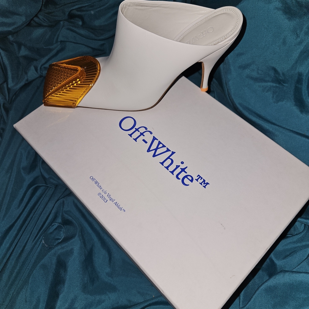 NWT Off-White Lunar Mule w/ Full Inclusion $1260 (Size 7W/37EU)